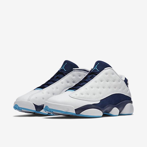 SOLELINKS's tweet image. Official Images of &quot;Hornets&quot; Jordan 13 Low dropping on Saturday