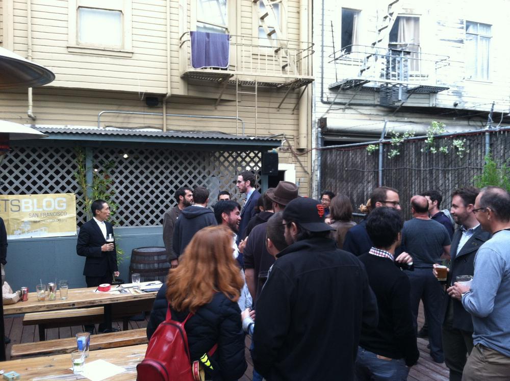 StreetsblogSF's tweet image. Join @StreetsblogSF for happy hour at Virgil's Sea Room on Thursday. Free t-shirts &amp;amp; hoodies! sf.streetsblog.org/2015/04/14/joi…