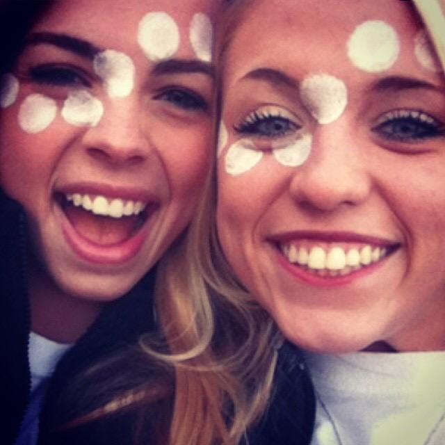 POODERhud's tweet photo. HBD to my BFF Shmorgy. I love you pretty lady and I hope everyone made you feel sooooo loved! http://t.co/udyDSbOpnA