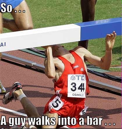 AlcoholTeenage's tweet photo. This guy didn't follow my pro tip http://t.co/xZxhFmDPix