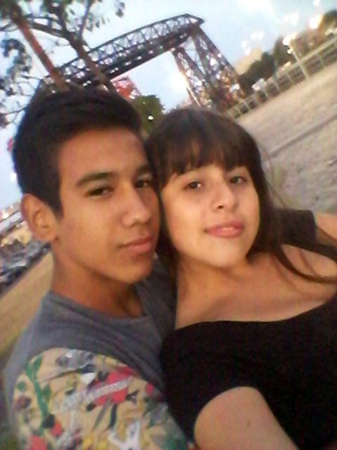 Luucho6's tweet photo. Con el amor de mi vida ♥♥♥ http://t.co/AHHKeEkqKA