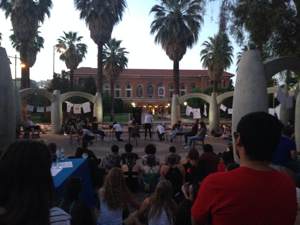 UA_ACT's tweet photo. Another powerful #TakeBacktheNight. Thank you @UACampusHealth, OASIS, and SPEAC.  #truthtopower #uasojo http://t.co/TZ6ZqmmT8Q