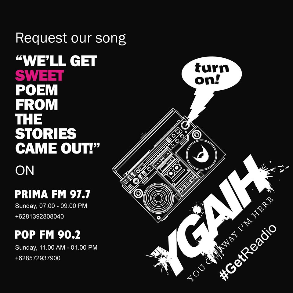 I P O N G tweet media