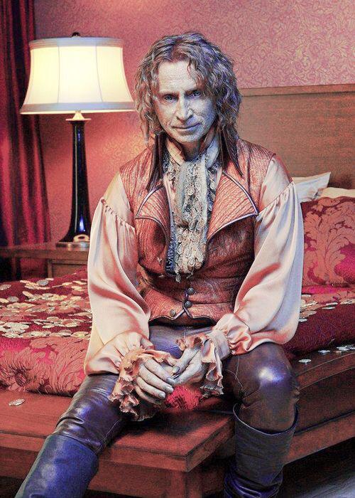 Happy 54th Birthday To Robert Carlyle!  