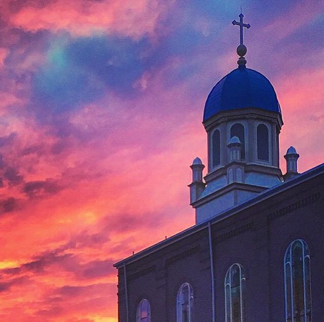 univofdayton's tweet photo. ⛪️💙 #UDsunsets #BeaUDtiful
(📷: @cassidymartin12) https://t.co/AswthjsCNh http://t.co/eP3kfBd71u