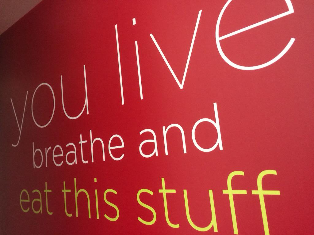 adrianturpin's tweet image. Great work today from @filmgeek demystifying #videocodecs and #videocompression. #NABShow2015 #JeffGreenberg