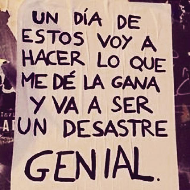 akyod_'s tweet photo. La vida es para vivirla,aunque caigamos en la tentación de pensarla. http://t.co/UNFe4n3UKm