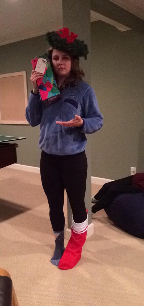 WeLoveMaraT's tweet photo. When you're Christmas af http://t.co/liHBCW5BuJ
