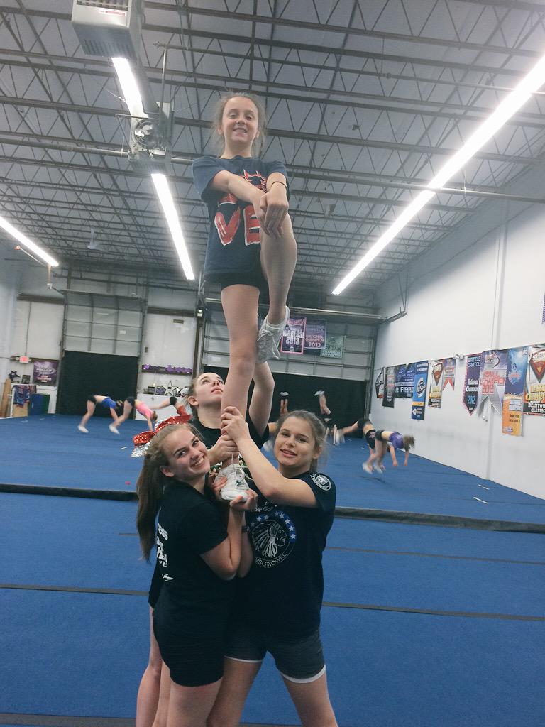 USA_LadyLeopard's tweet photo. Lady Leopards stunting with their friends at Bring-a-Friend week with #WildcatNation ❤️👭💙 http://t.co/FclhxoVj50