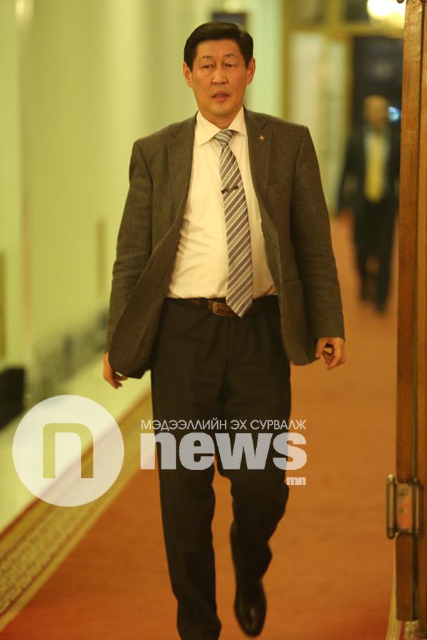 "Цаг алдах нь бүгдийг алдана"  politics.news.mn/content/209464…