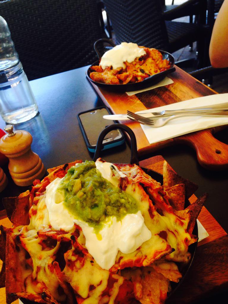 TaylahRose99's tweet photo. 昨日 は 30 | 60 に 行きました。😍 lunch at 30 | 60 yesterday. Yum! とても 美味しかった！ http://t.co/sH8RrjEVPr