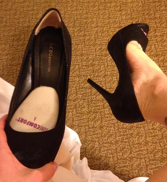 Ugh my shoes http://t.co/OLY4CO5skA<a href="/tag/footfetish"class="tags"><span>#footfetish</span></a><a href="/tag/milf"class="tags"><span>#milf</span></a><a href="/tag/paintedtoes"class="tags"><span>#paintedtoes</span></a>