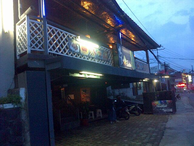 Ini ni tempat #openmicUIN kita minggu depan guys <a href="/rullybistro/">rully</a> cafe jln.raya cibiru no 631(sebelah pombensin cibiru).