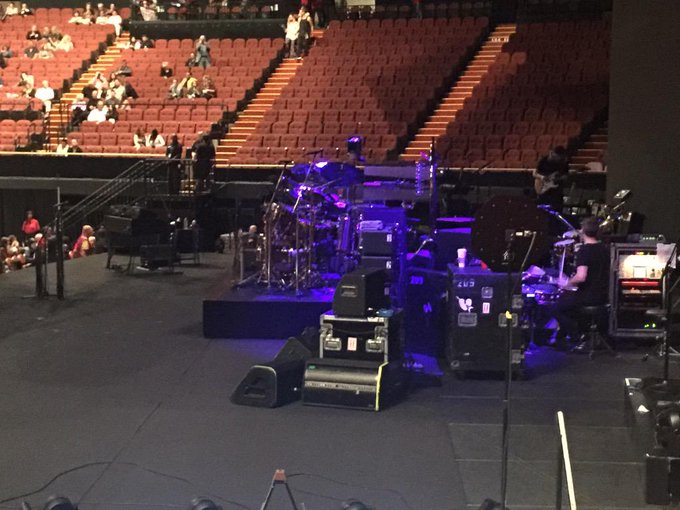 Yay @fleetwoodmac time!!!! http://t.co/ZIA29ODLGM<a class="tags" target="_blank" title="On Twitter" href="/?out=eyJ0eXAiOiJKV1QiLCJhbGciOiJIUzUxMiJ9.eyJpYXQiOjE3MjE2NzcxNDQsImlzcyI6InR3cG9ybnN0YXJzLmNvbSIsIm5iZiI6MTcyMTY3NzE0NCwiZXhwIjoxNzUzMjEzMTQ0LCJyZWRpcmVjdF91cmwiOiJodHRwczovL3R3aXR0ZXIuY29tL2ZsZWV0d29vZG1hYyJ9.StX4INf2yBLyADzEpiY1foXjPZ14SWmYSaWk42W1sywtV9l3gQthDXocQrEmC5oD1BBMKdauV0qf99WYUajJSg">@fleetwoodmac</a>