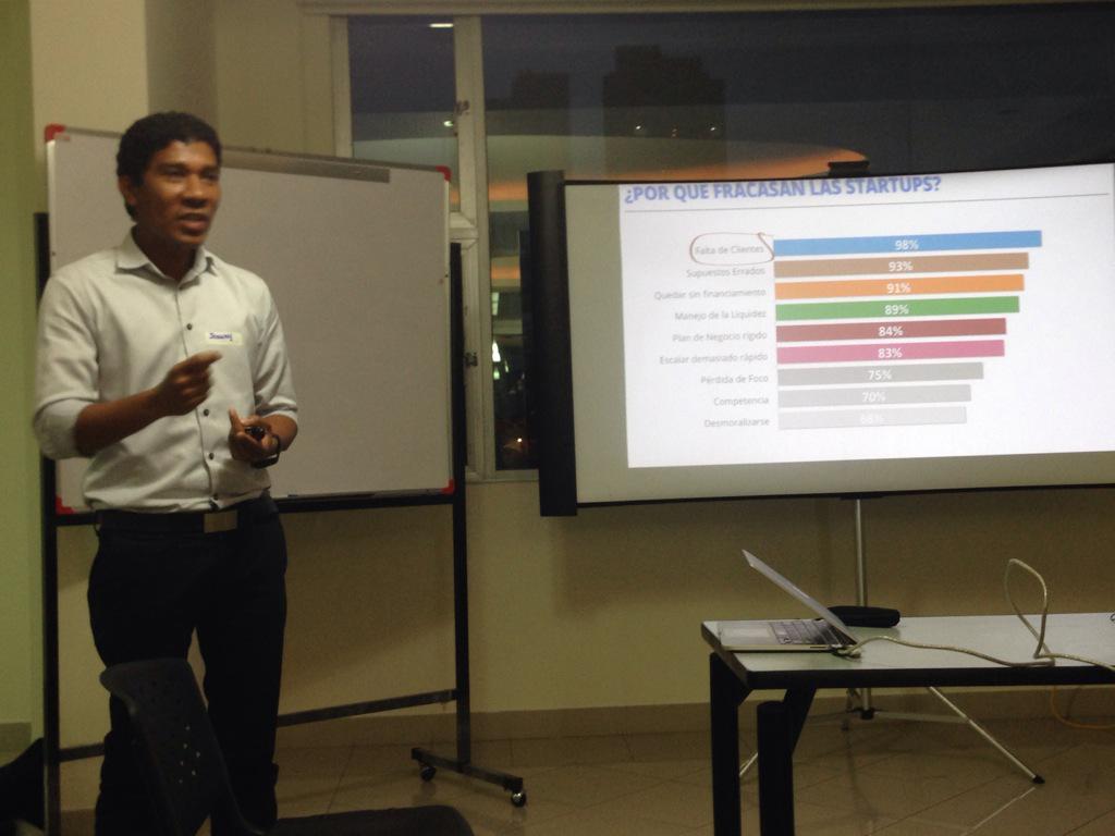 Alex_BenavidesV's tweet photo. Great #Agile and #Lean #StartUp  meetup at @leanquito Sharing the stage with ecuadorian Agile guru  @JohnnyOrdonez, …http://t.co/Y0KgnbP6ZD