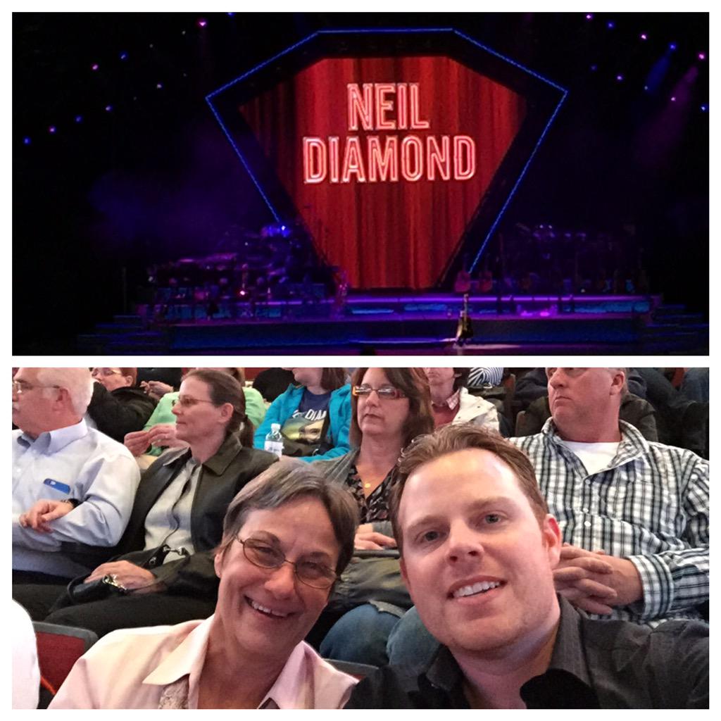 mfsims's tweet photo. On a date with my Godmother. Neil Diamond!! Sweet Caroline, cracklin Rosie, Forever in blue jeans, Coming to America! http://t.co/Fvaa1fcEKk