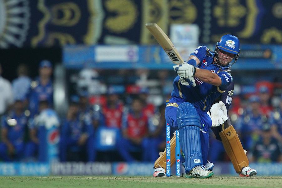 Want finishing skills like M Hussey and Bevan: @coreyanderson78 tells <a href="/ShirinSadikot/">Shirin S</a> iplt20.com/news/2015/feat… #MI #IPL