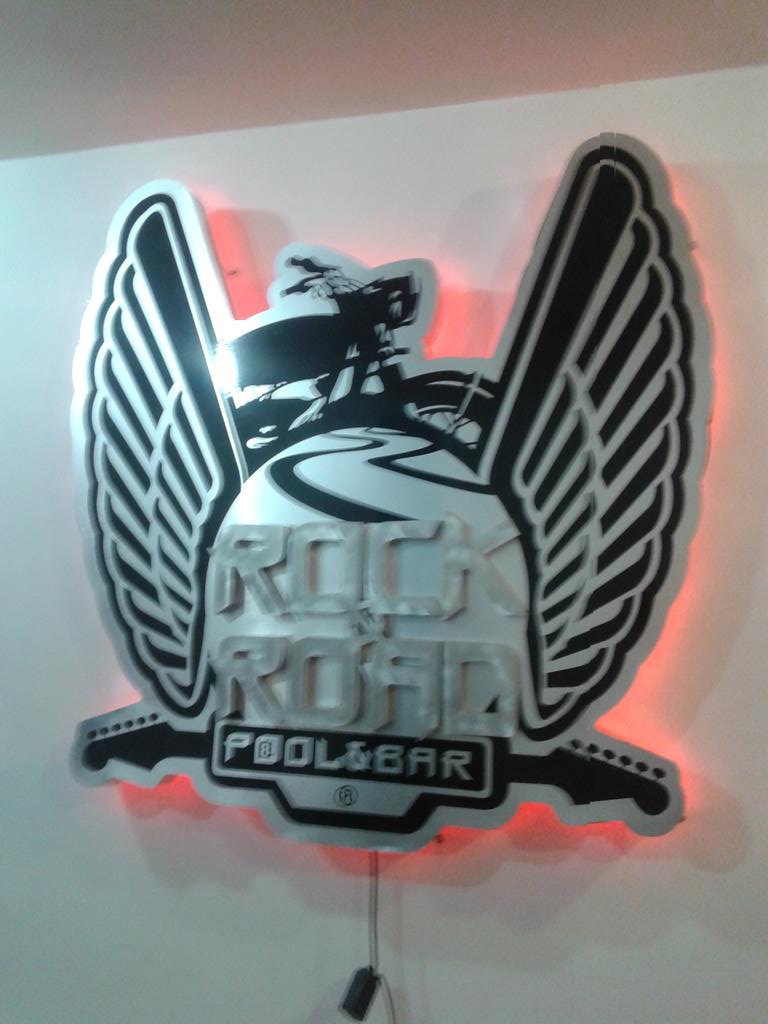 nayflo1's tweet photo. Éste jueves en #ShinyNights te presentaré al nuevo co conductor!  
Te espero de 7-9 pm por http://t.co/GkNs8RAQFw http://t.co/UyXWZkdwHf