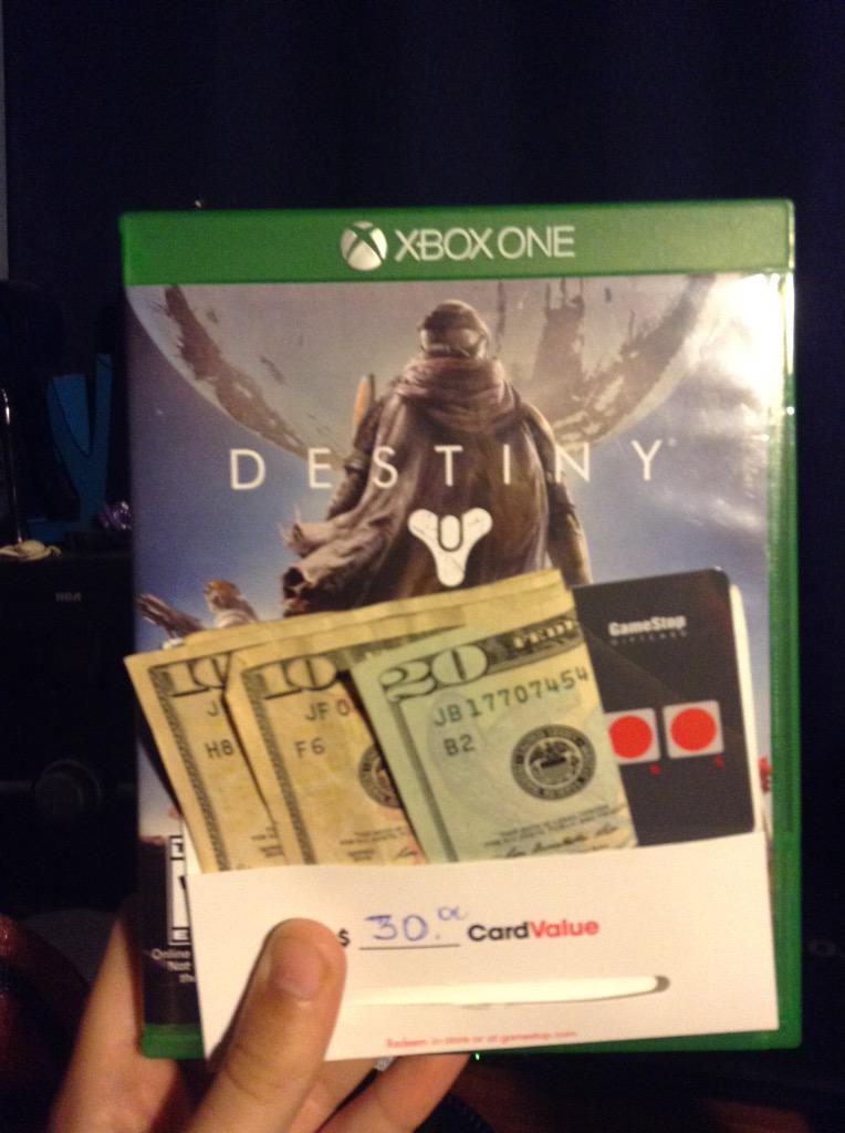 dat_pvp's tweet photo. Thats some of the stuff i got for my bday http://t.co/6RU4KAqTih