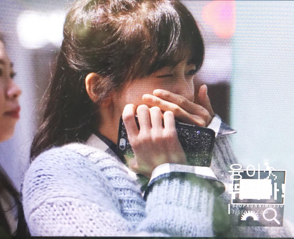[PIC][15-04-2015]YoonA xuất phát đi Trung Quốc vào trưa nay CCmr66EXIAAM73m