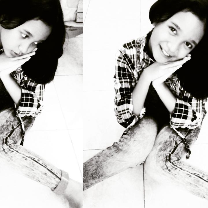 amelfitriani19's tweet photo. Alone http://t.co/fr2lNwCzy2