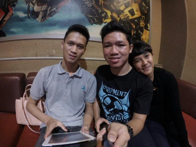 Nyanyi nyanyi huuu #showyourclours @AmoticonID <a href="/Kikik26/">Hakiky Mohammad Akbar</a>