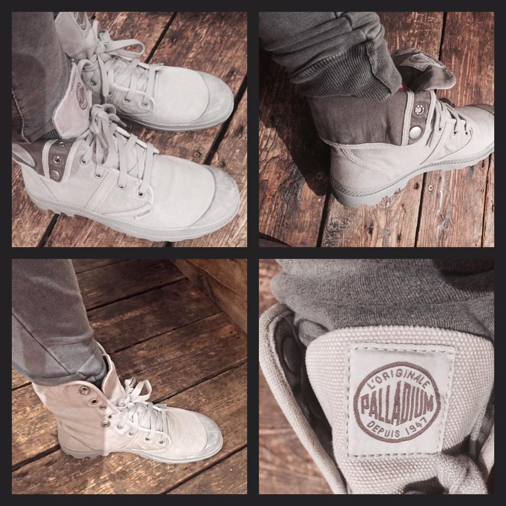 wardrobewizz's tweet photo. Loving my new two tone Palladiums.  #Palladiumboots #style #comfy #WardrobeWizz http://t.co/oT9U1AkrRX