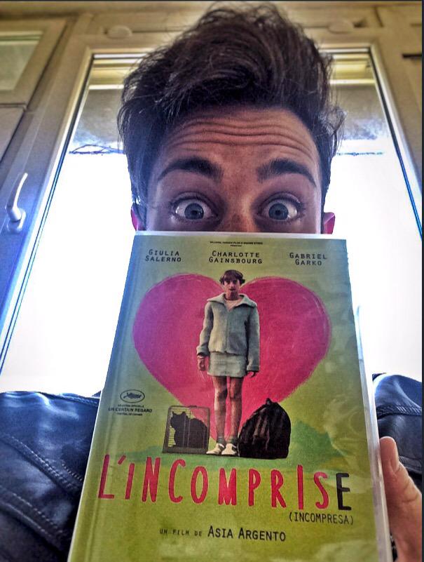 luigischettini's tweet photo. Finally mine! 😎👍🏼✨
@asiaargento prepara la dedica. 😝👊🏼
#INCOMPRESA #LINCOMPRISE #MISUNDERSTOOD #ARIA #MISSVERSTANDEN http://t.co/KztkX6dVsg