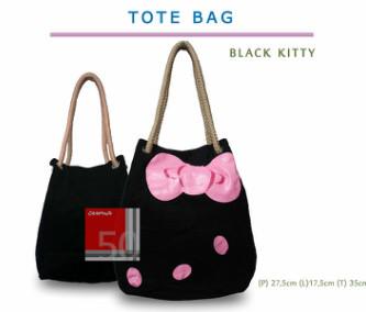GirlsShopSda's tweet image. TOTEBAG HK 75k #hellokitty #tasmurahsidoarjo #tashellokitty #totebaghellokitty #sidoarjo #surabaya #hellokittylucu