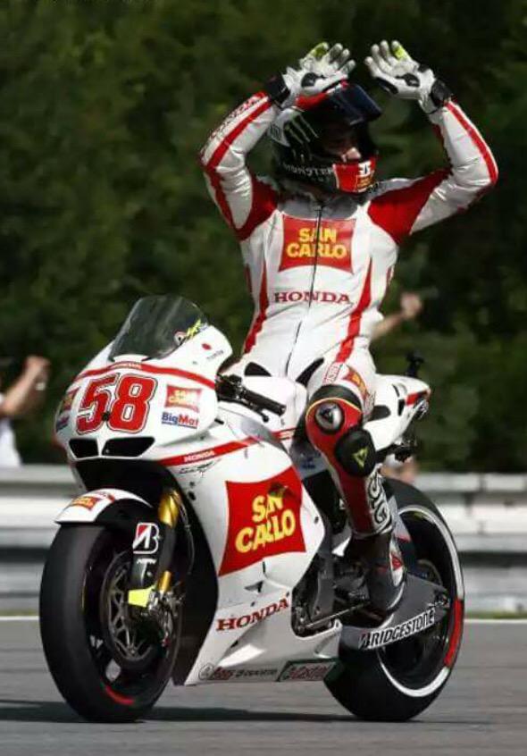 sammy46fullgas's tweet photo. #marcosarmy http://t.co/un6ab4yt4P