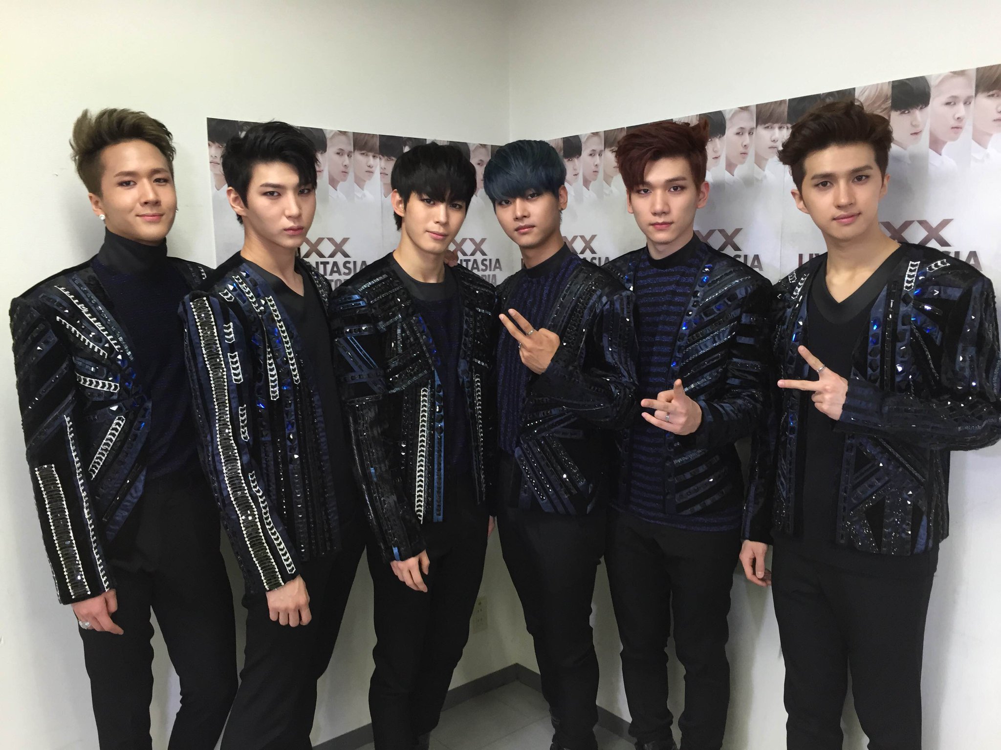 CCn4PywW4AI_0cU.jpg:large