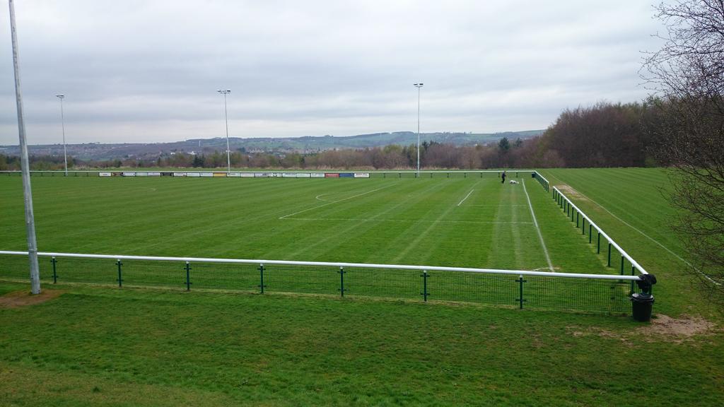 Shelley_FC's tweet photo. Pitch being prepared for 2nd Huddersfield FA Challenge Cup semi @StorthesHallAFC v @BayAthleticFC 17.4.15 ko 7.30. http://t.co/95S50K7Mg2