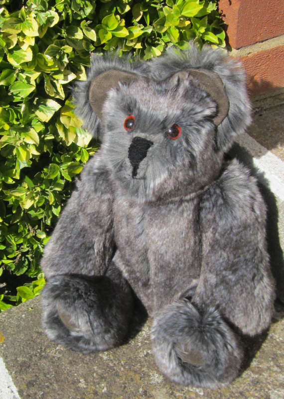 COLDHAMCUDDLIE1's tweet photo. Toy Furry #TeddyBear Silvery Grey #Silky Plush #Collectable Coldham Cuddly #etsy http://t.co/UQLsHhOFuo http://t.co/05Z9UYJOVZ