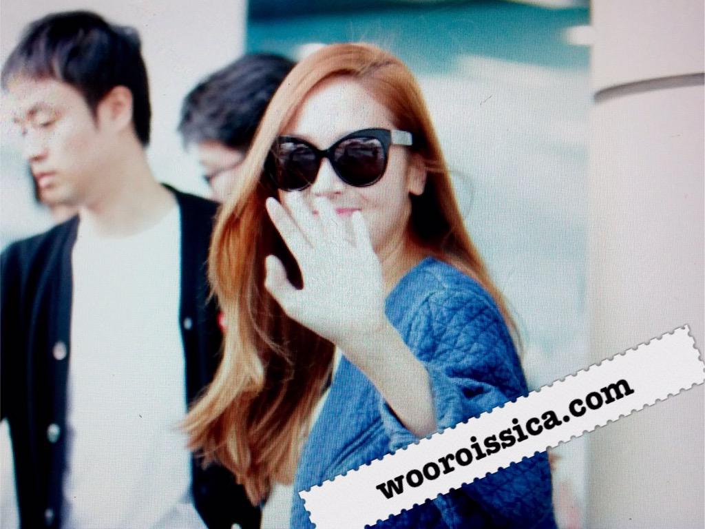 [PIC][15-04-2015]Jessica trở về Hàn Quốc vào chiều nay CCn93V0WEAISAQK