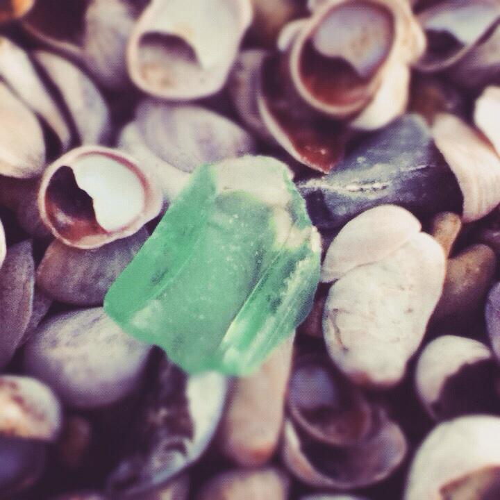 jotyrrellcreate's tweet image. Sea glass in #westsussex