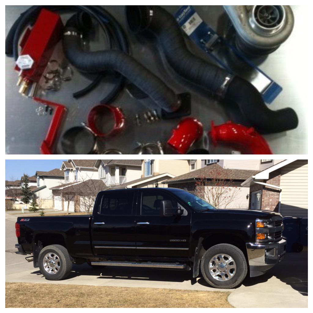 BruceLawrence13's tweet photo. That will look good under the hood of the monster. #Compoundtwins #Straightuppower http://t.co/iuSRdbpv71