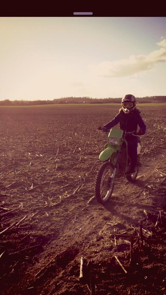 fantamixbmx's tweet photo. #wahre #liebe #Motorcrossgirl #KTMX #Kawa #ich #liebe# #sie #Motorcross #mein #leben #mein #Sport http://t.co/MhTylU1sEJ