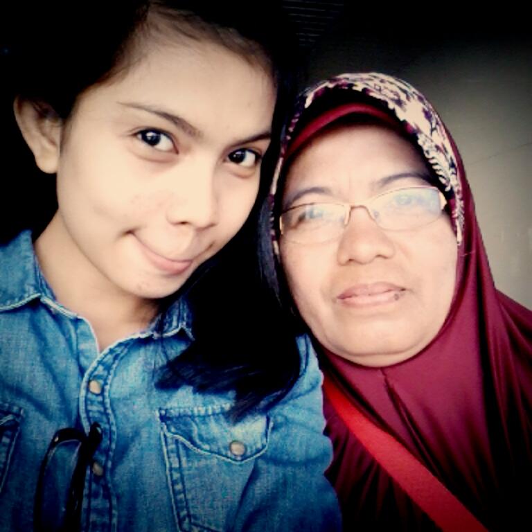 megaa tweet media