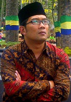 Ridwan Kamil Tegaskan 24 April 2015, Seluruh Kegiatan di Bandung Diliburkan infobandung.co.id/ridwan-kamil-t… via <a href="/infobandung/">infobandung</a>