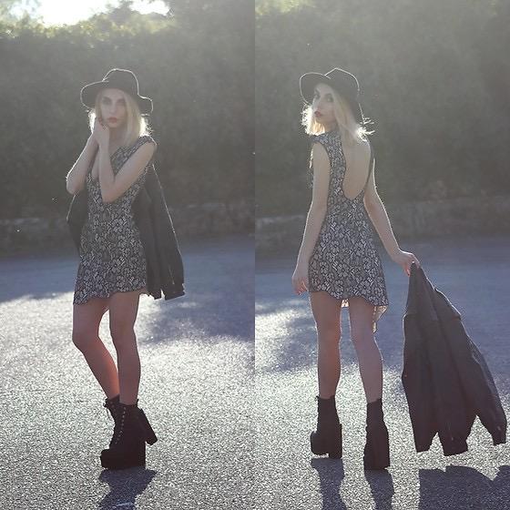 Lookbook tweet media