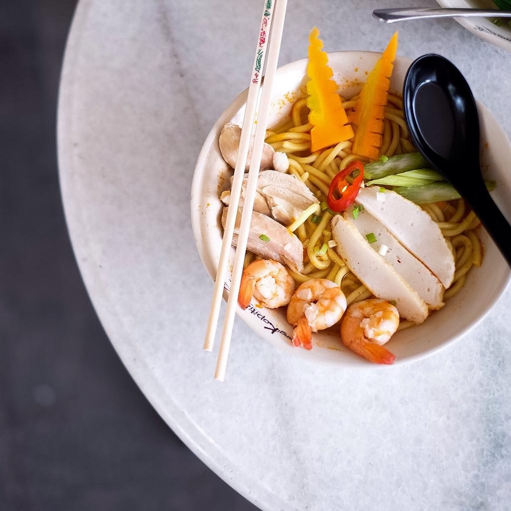 BangiSby's tweet photo. If you are what you eat, then I only want to eat  great food!

Menu : Prawn Noodle http://t.co/uSG4b7nsW7