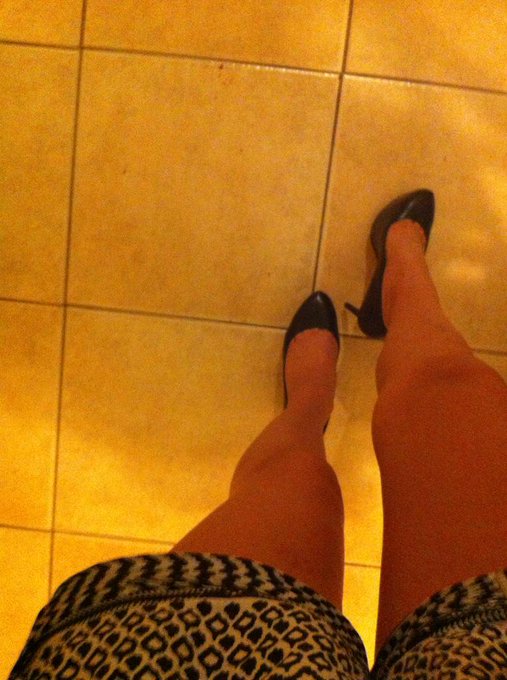 Whoever got me these shoes Thank You!😻 http://t.co/Xifz2KgYxM<a href="/tag/tittytuesday"class="tags"><span>#tittytuesday</span></a>