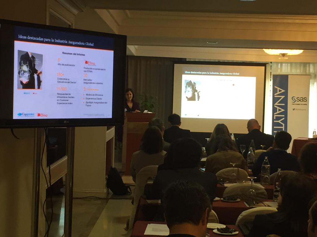 Capgemini_ES's tweet photo. Lucia González @lucha149 Vicepresidente de Capgemini presenta las conclusiones del #wir15 #seguros http://t.co/gQc5xkifuB
