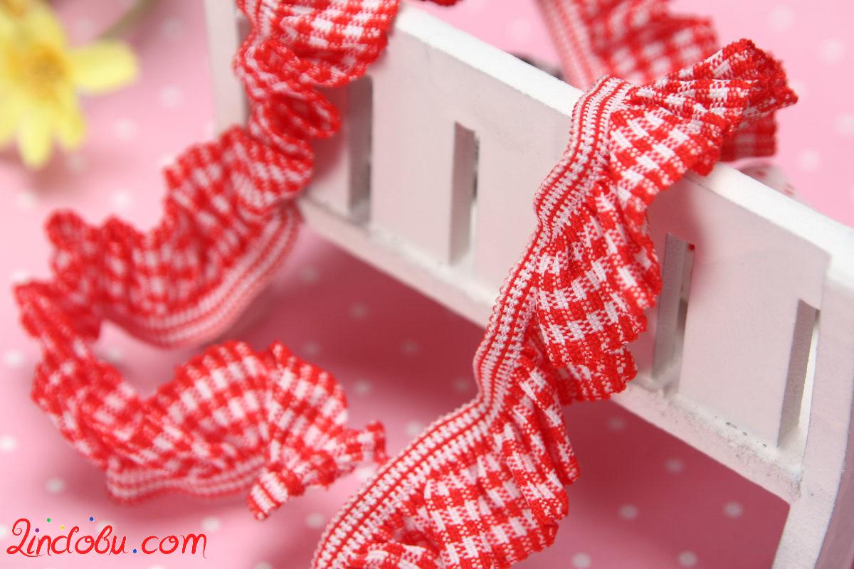 LindobuEn's tweet photo. New Arrival. Hot Red Gingham Ruffles http://t.co/oxrFNZnIM2 #ribbon #trim #handmade http://t.co/gRph3h8gWy