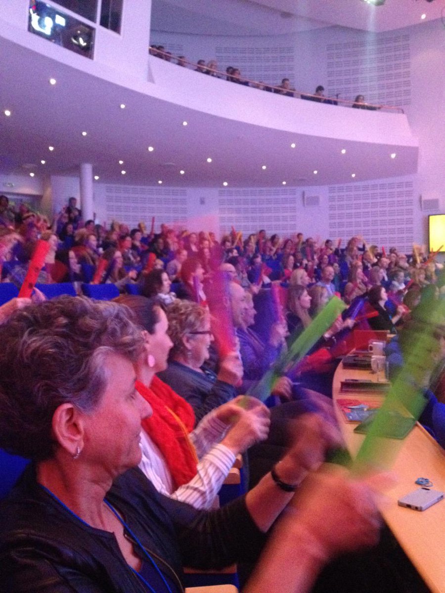 CEInnovations's tweet image. Musical interlude at #ideaconf15 @LEGOfoundation!