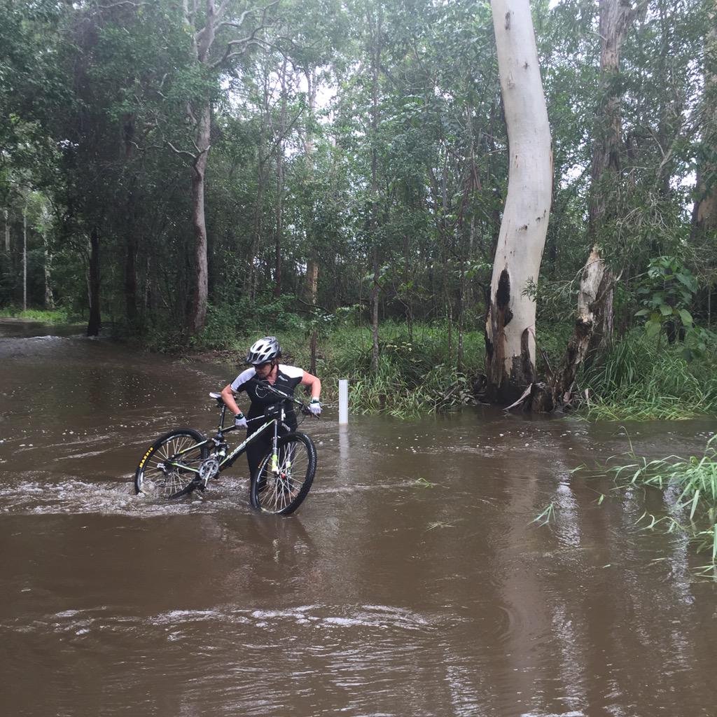 SkrooTurner's tweet photo. A bit of training for the Croatia ride. The bike's too light- it floats! http://t.co/w7ybykCx82
