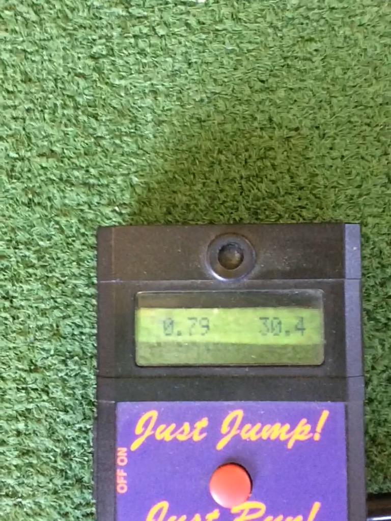 twmac92's tweet photo. Now the new leader of the @IPTFitness #verticaljump leaderboard @ArmenCloud9 @MaseIPT #goodleap http://t.co/j02qxLouII