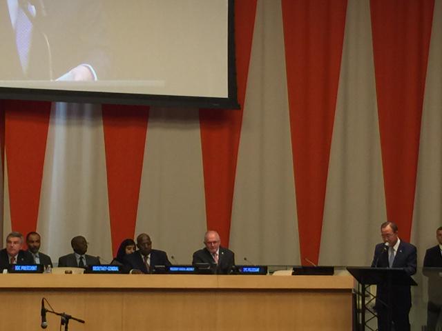 sebastianocardi's tweet image. At ‘#UnitedAction towards #sustainable #devpt for all through #Sport’ w/ Ban Ki-moon #IDSDP2015 #sport4betterworld