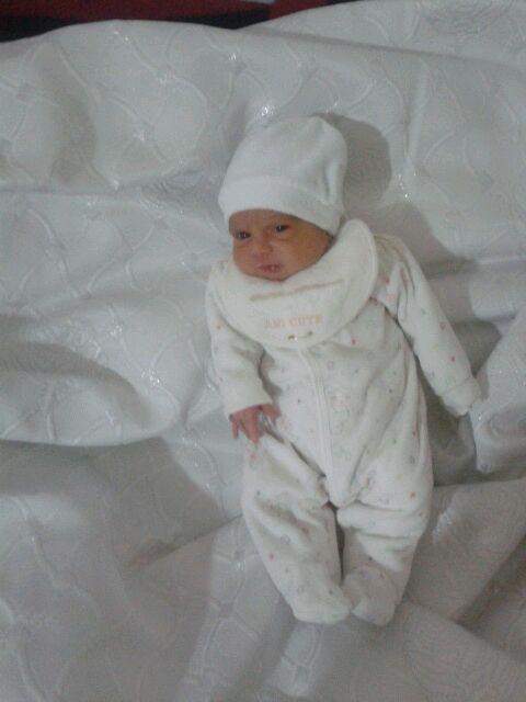 DreemSensitive's tweet photo. احلا ملاك http://t.co/mr5vtijwjd