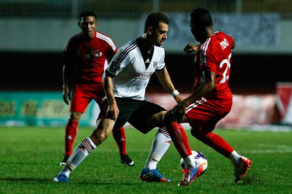 F_Fachreza's tweet photo. Hopefully @FulhamFC Could Tour to Indonesia Again , In the End of Season , And Playing In Bung Karno Stadium @FFCIndo http://t.co/xM0ZR7cmBj